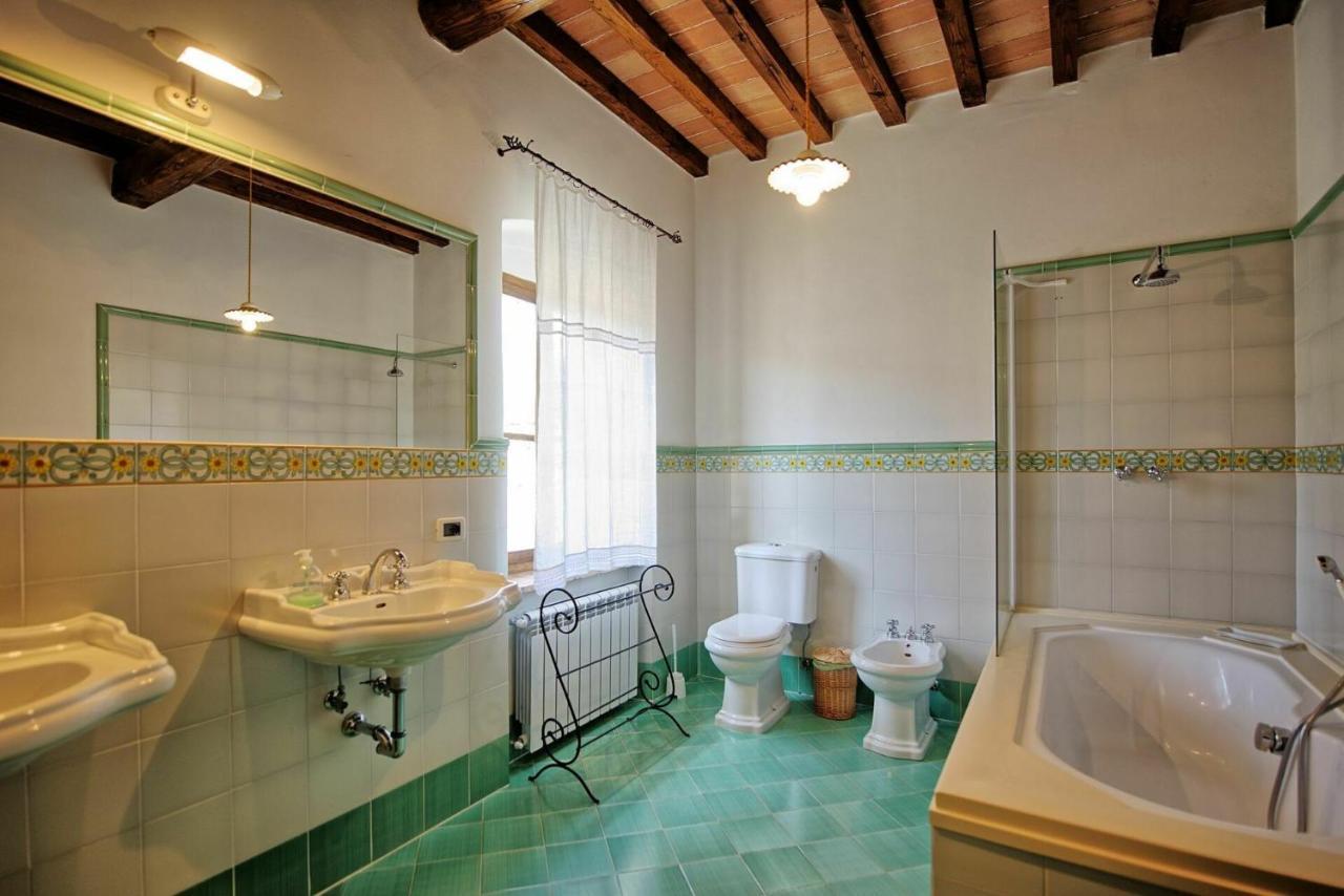 Villa Capolona By Posarellivillas Calbenzano エクステリア 写真
